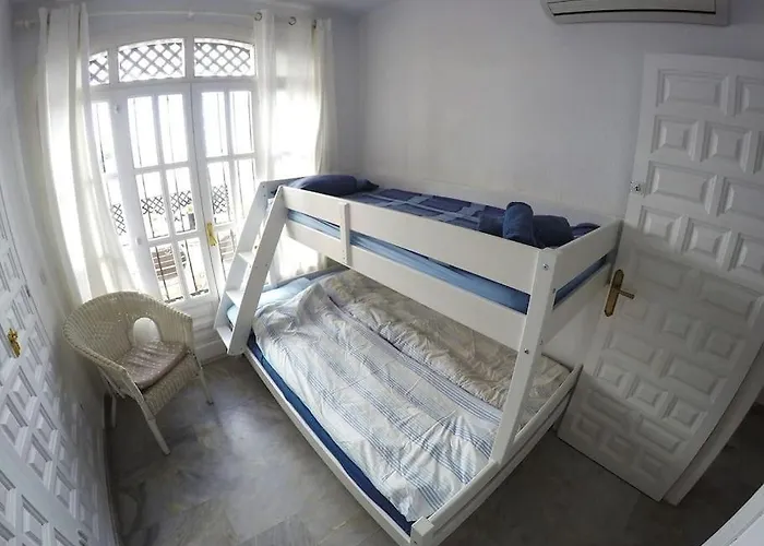 Апартаменты 6 Beds In Nerja, Spain Нерха